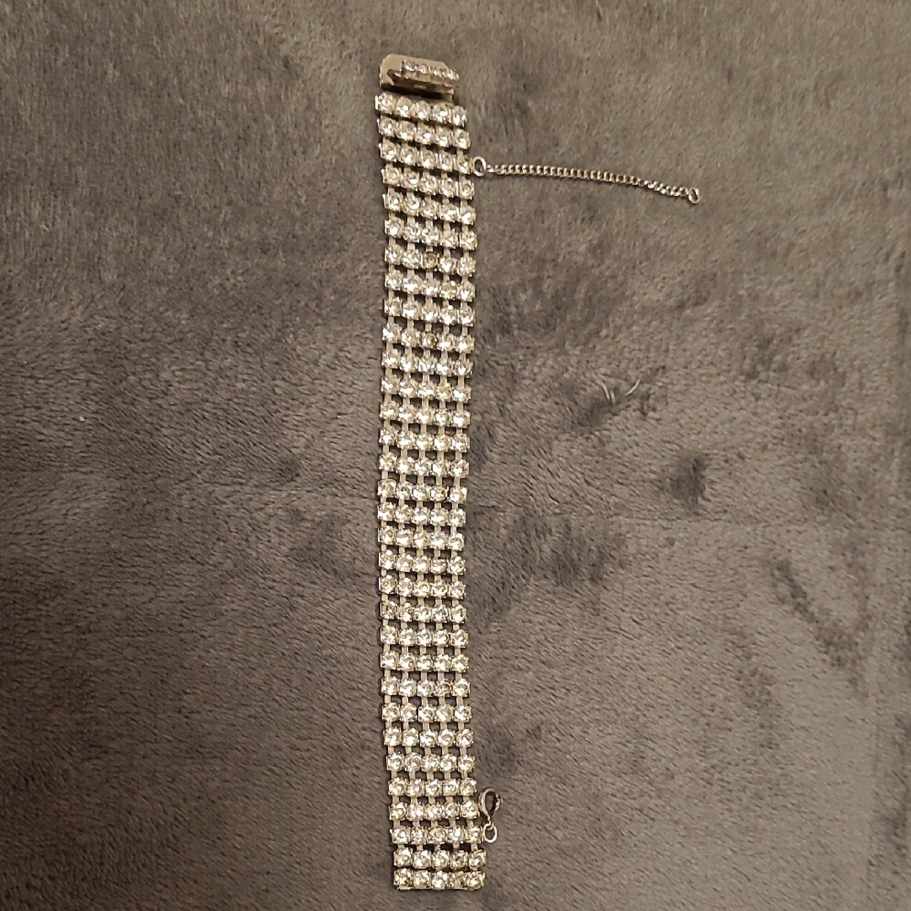 Elegant Silver Rhinestone Bracelet